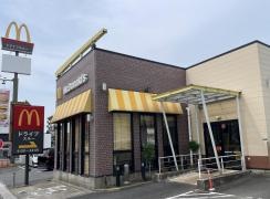 マクドナルド　八幡相生店