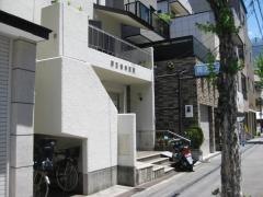 岡正歯科医院
