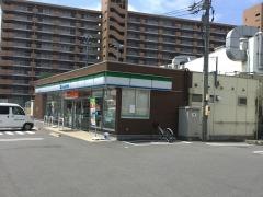 ファミリーマート　名古屋木場町店