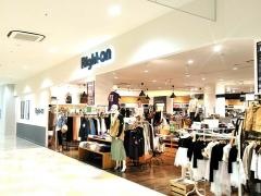 ライトオン　島忠ホームズ草加舎人店