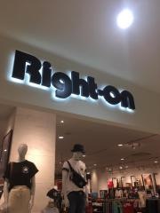 ライトオン　島忠ホームズ草加舎人店
