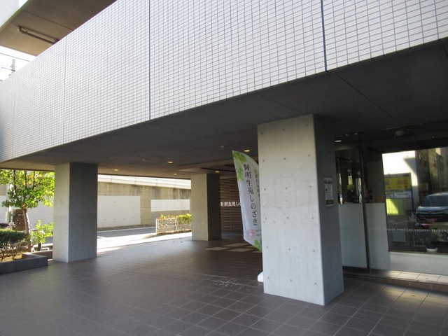 輝 明生苑しのざき 施設外観