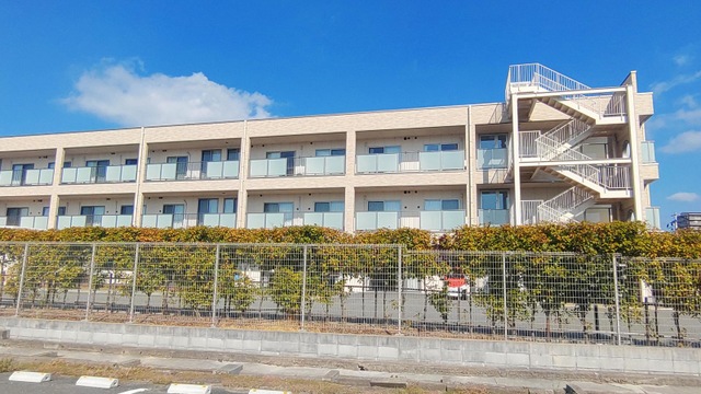 特別養護老人ホーム　三芳苑