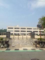 和知小学校