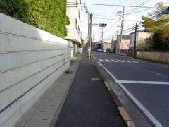 「東中山一丁目」バス停留所