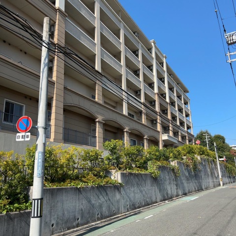 ルナハート千里　丘の街 施設外観