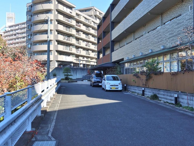 ネクサスコート久地 施設外観