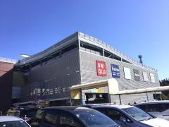 アピタ　長津田店