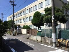 枇杷島小学校