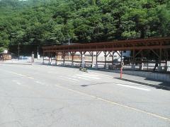「沢渡大橋」バス停留所