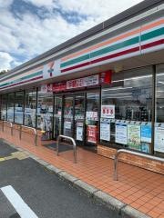 セブンイレブン　彦根小泉町店