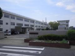 川西町三宅町組合立式下中学校