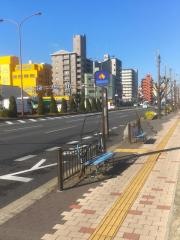 「向陵中町」バス停留所