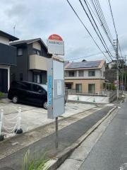 「永犬丸西小学校入口」バス停留所