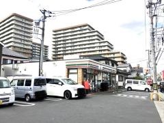 セブンイレブン　藤沢長後北店