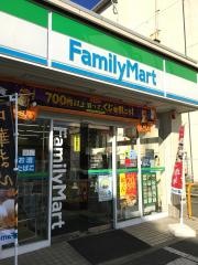 ファミリーマート　ピア兵庫店