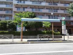 「高輪北町」バス停留所