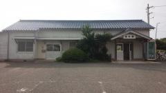周布駅