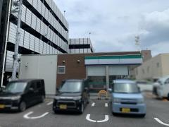 ファミリーマート　大津におの浜三丁目店