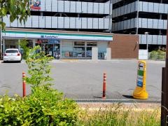 ファミリーマート　大津におの浜三丁目店
