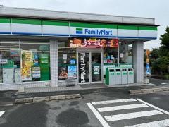 ファミリーマート 弥富23号店