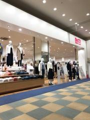 ユニクロ　イオン南風原店