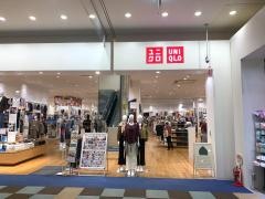 ユニクロ　イオン南風原店