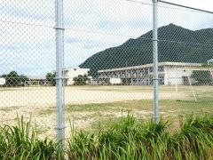 遙堪小学校