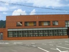 美作市立英田図書館