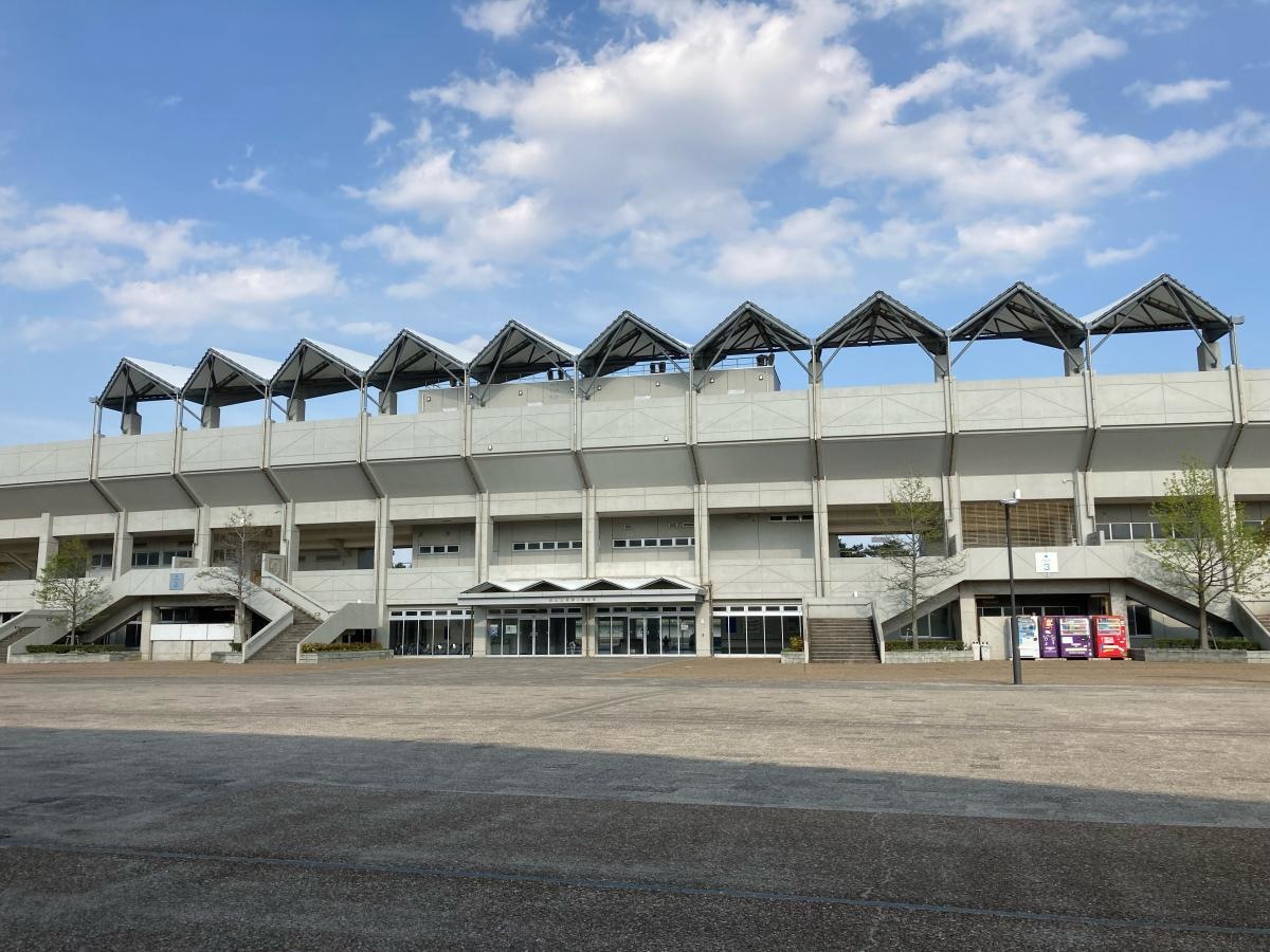 島根県立浜山公園陸上競技場