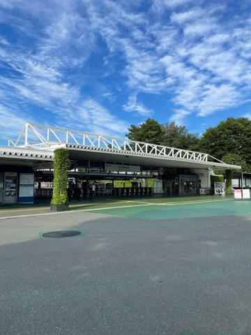 西武球場前駅