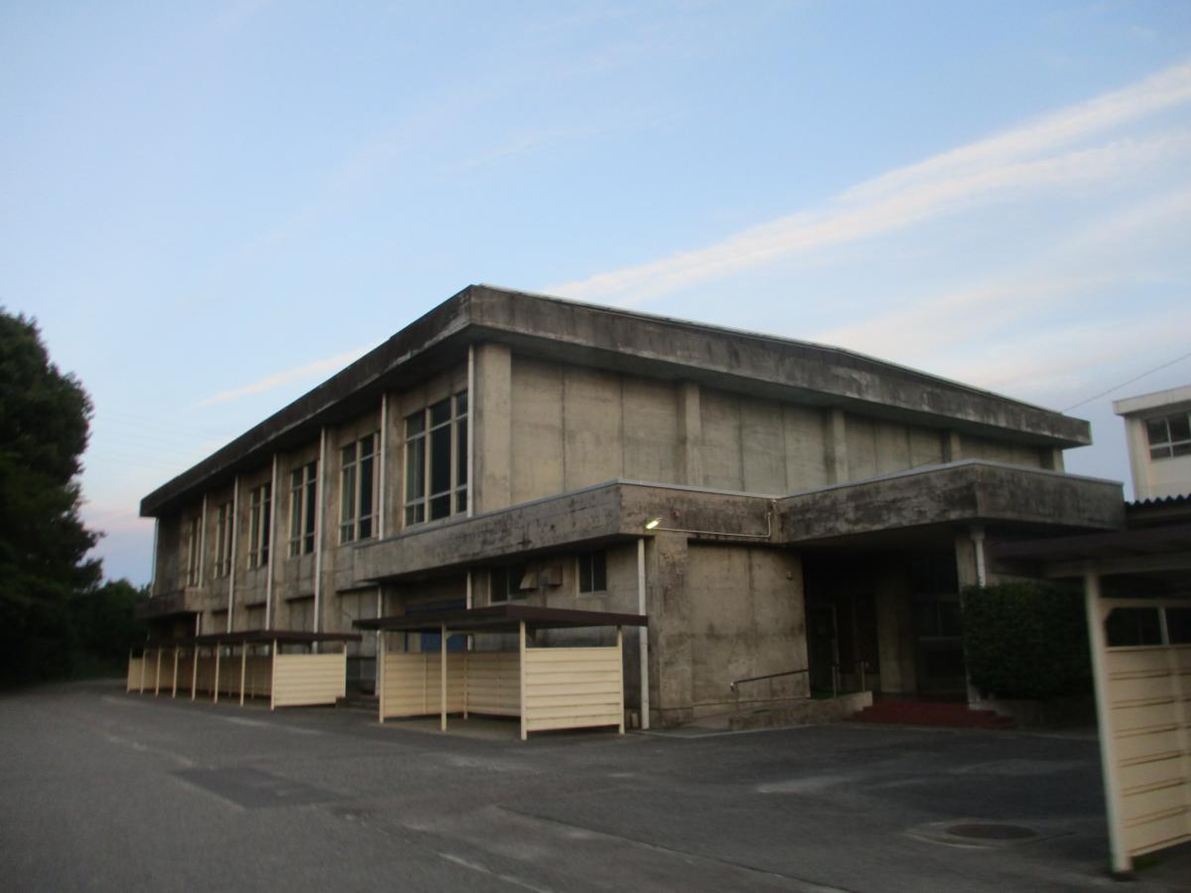 中央 中学校 各務原