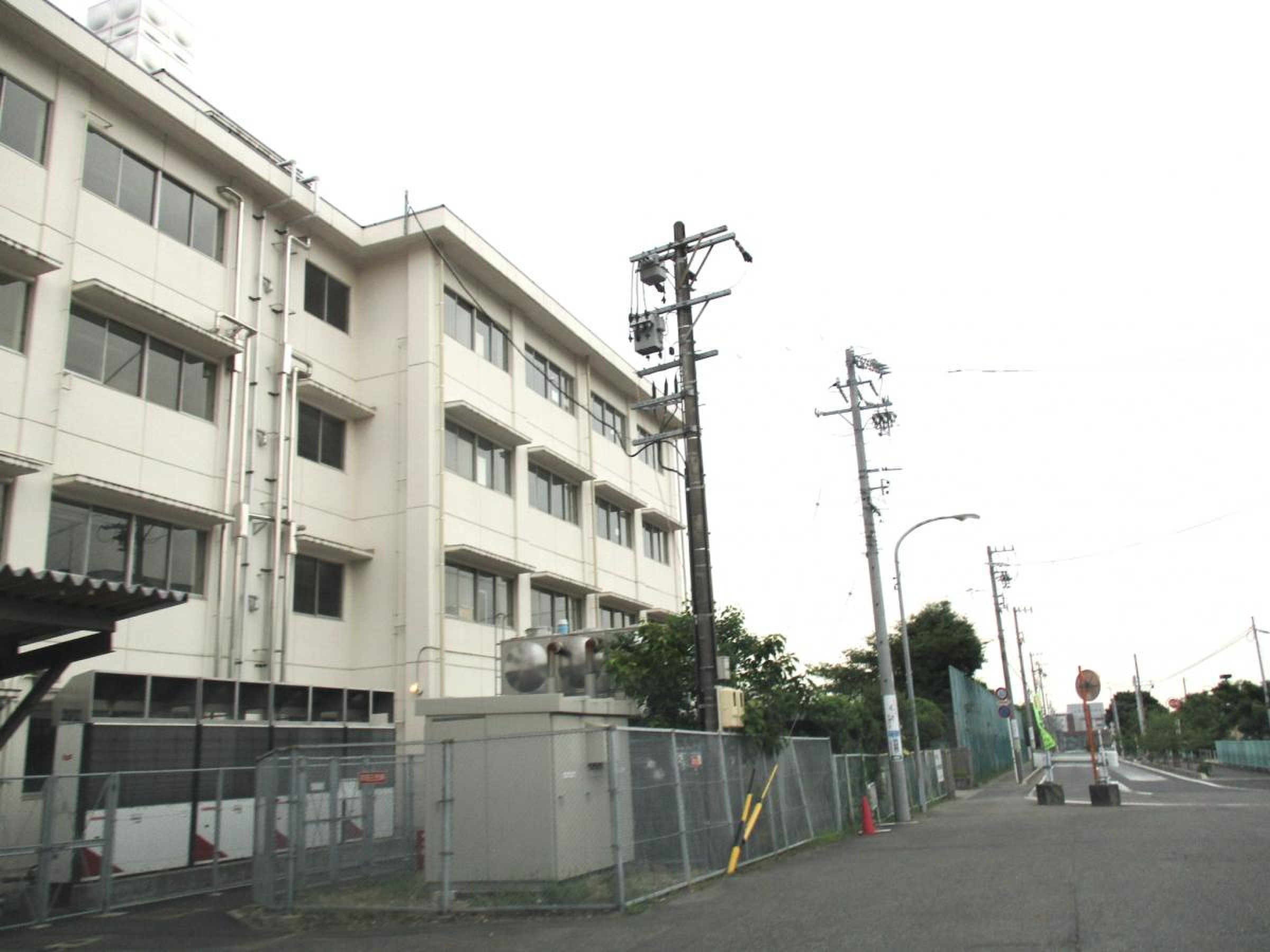 中央 中学校 各務原