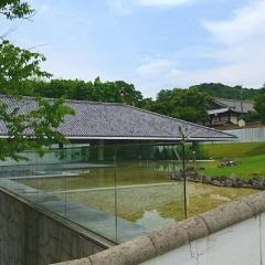 入江泰吉記念奈良市写真美術館