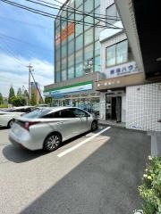ファミリーマート　三河安城駅前店