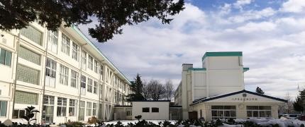 根城小学校
