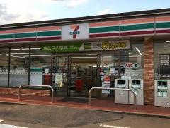 セブンイレブン　伊勢崎馬見塚店