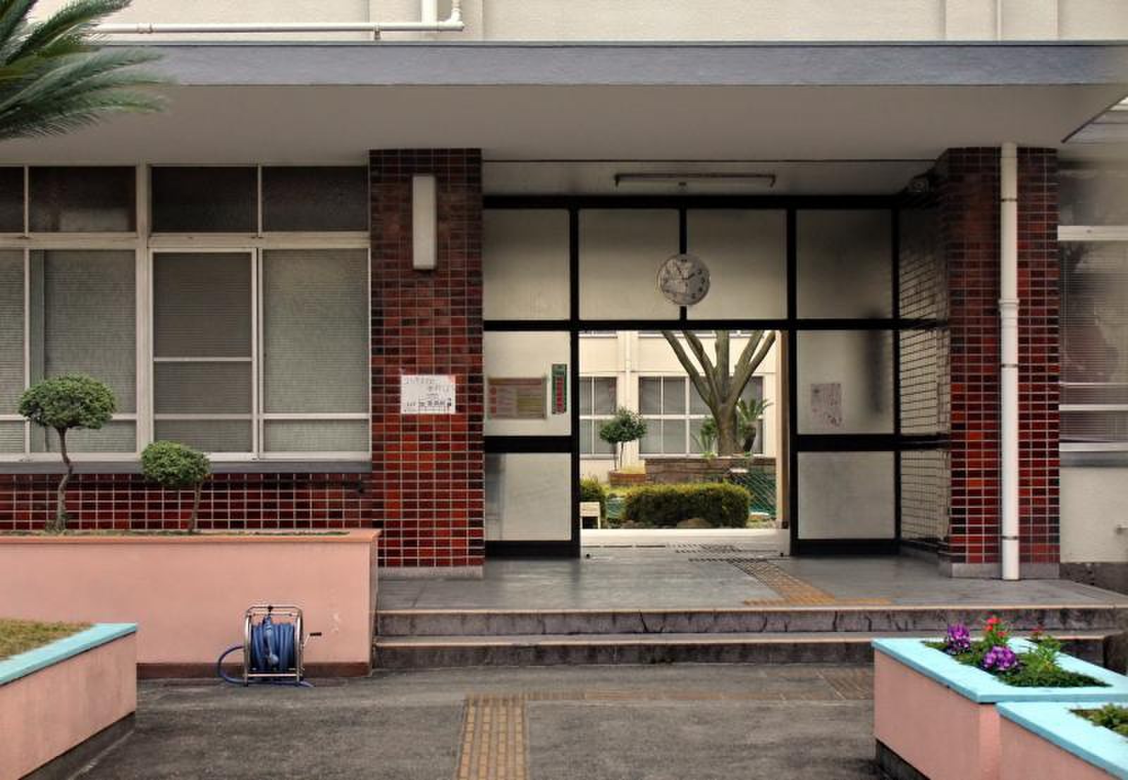 苅田 北 小学校
