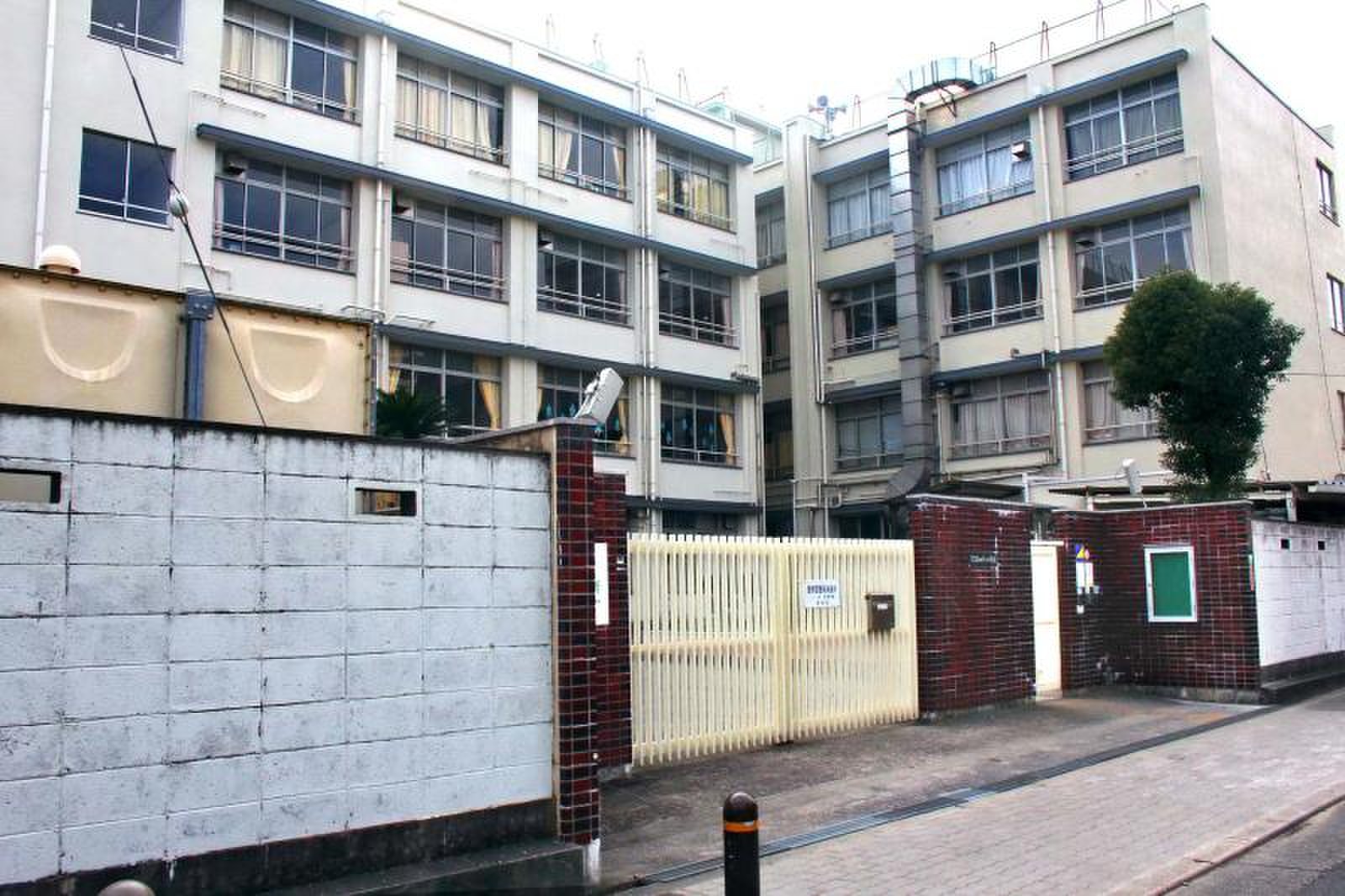 苅田 北 小学校