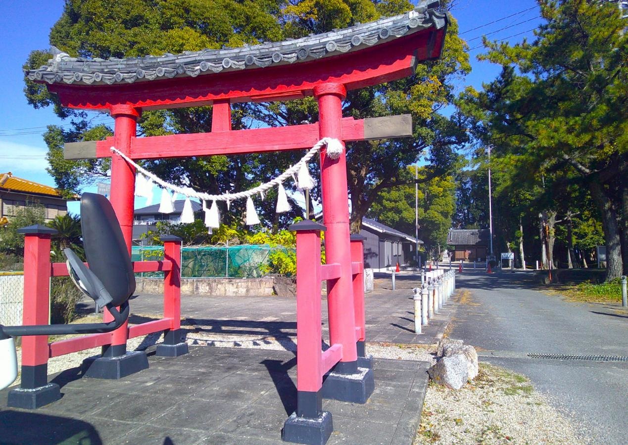 鳥居と参道