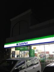 ファミリーマート　守山大森店