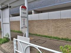 「北烏山九丁目屋敷林」バス停留所