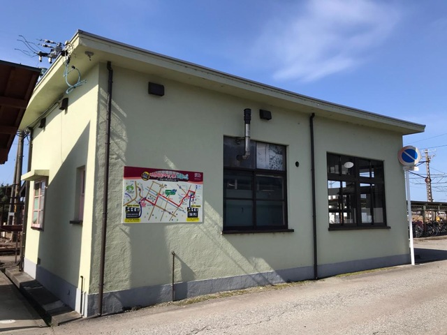 中加積駅