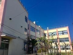 中島根小学校