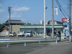 ファミリーマート　美濃加茂川合店