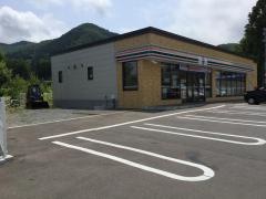 セブンイレブン　渡島南茅部店