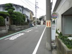 「満坂入口」バス停留所