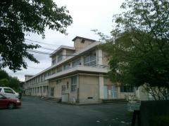 白山小学校