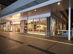 ロイヤルホスト　さいたま新都心店