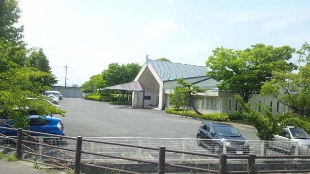 やすらぎ苑 施設外観